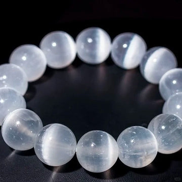 Selenite: The Moon Goddess Stone for Spiritual Healing