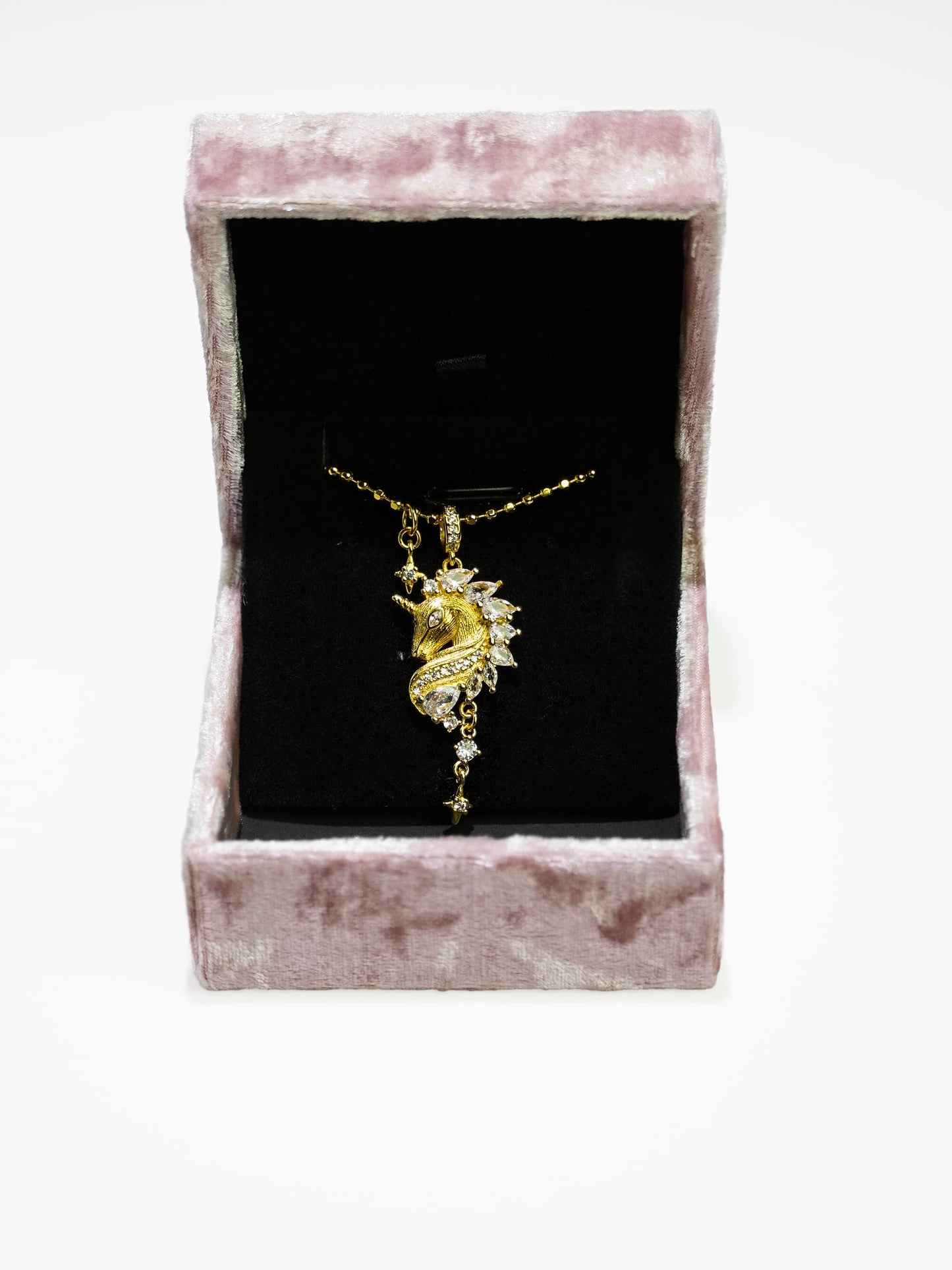 14K Gold Sparkling Diamond Unicorn Pendant Necklace-06