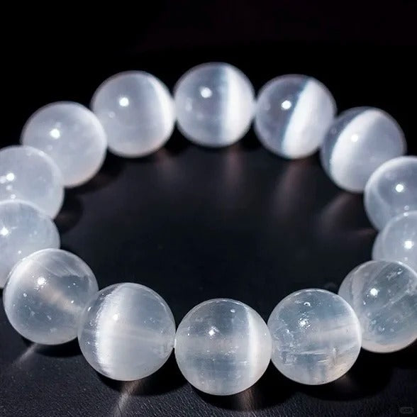 Selenite: The Moon Goddess Stone for Spiritual Healing