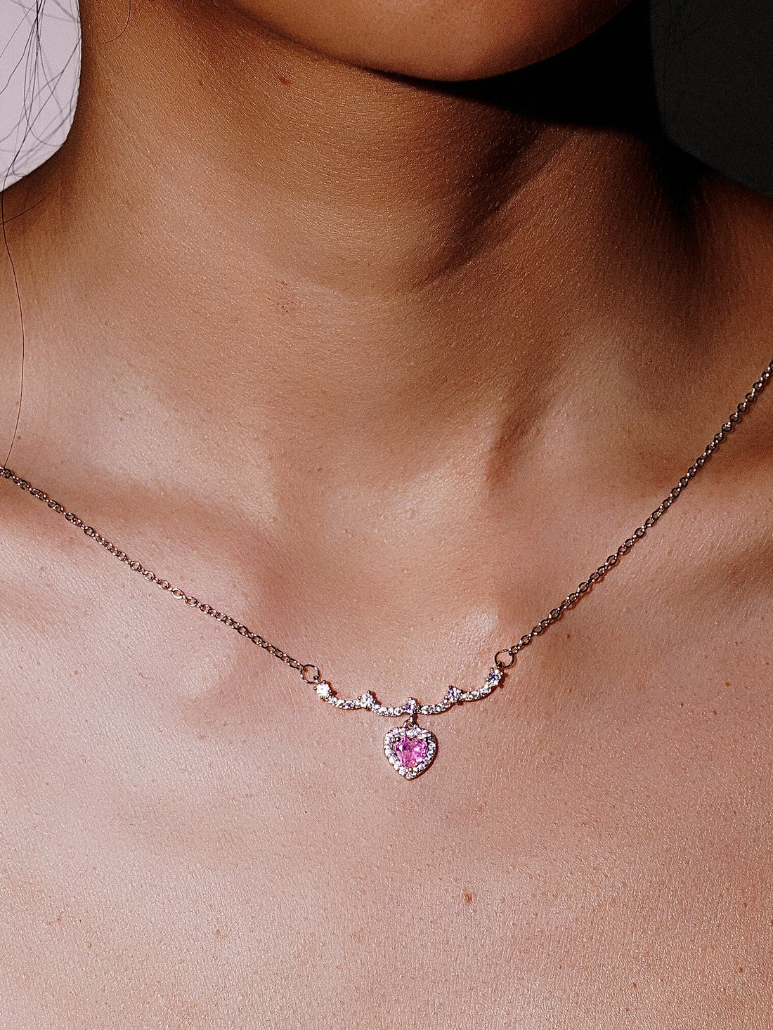 Elegant Stainless Steel Pink Sliver Heart Rhinestone Necklace-01