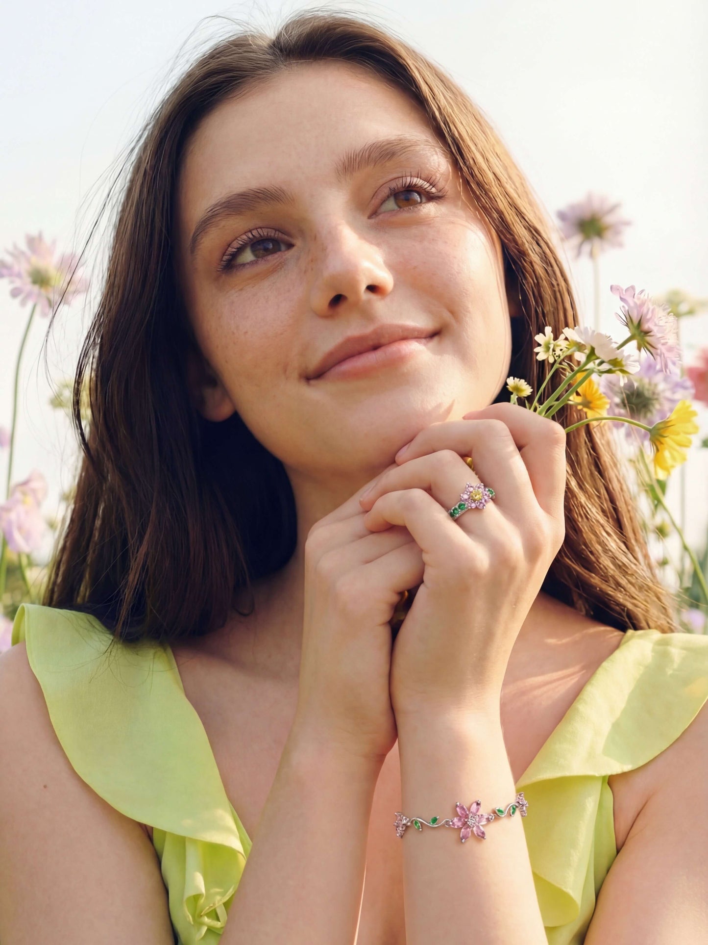 18K Gold Plated Multi Diamond Flower Bracelet