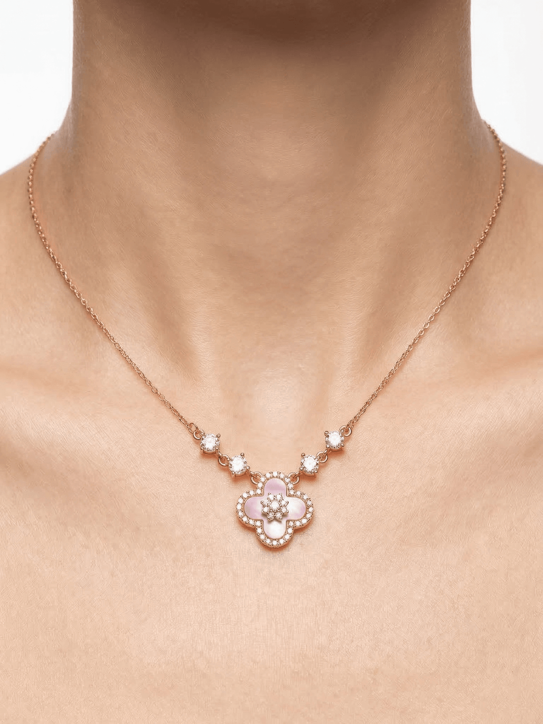 18K Rose Gold Plated Lucky Leaf Shell Pearls Necklace