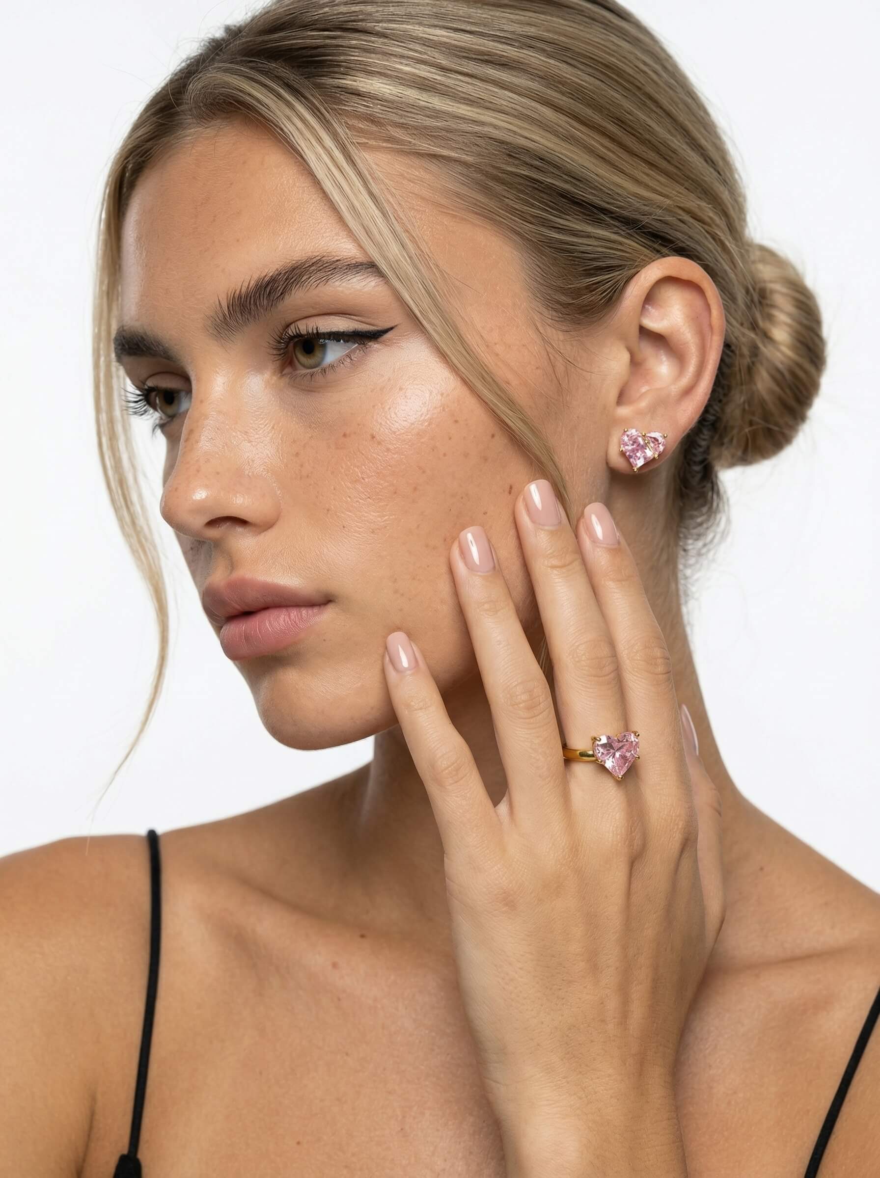 18K Gold Pink Zircon Heart Romance Ring