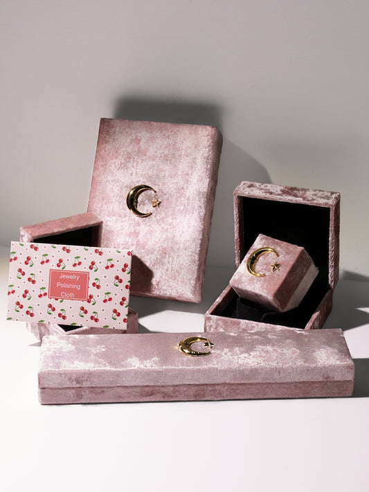Exquisite Velvet Box-01